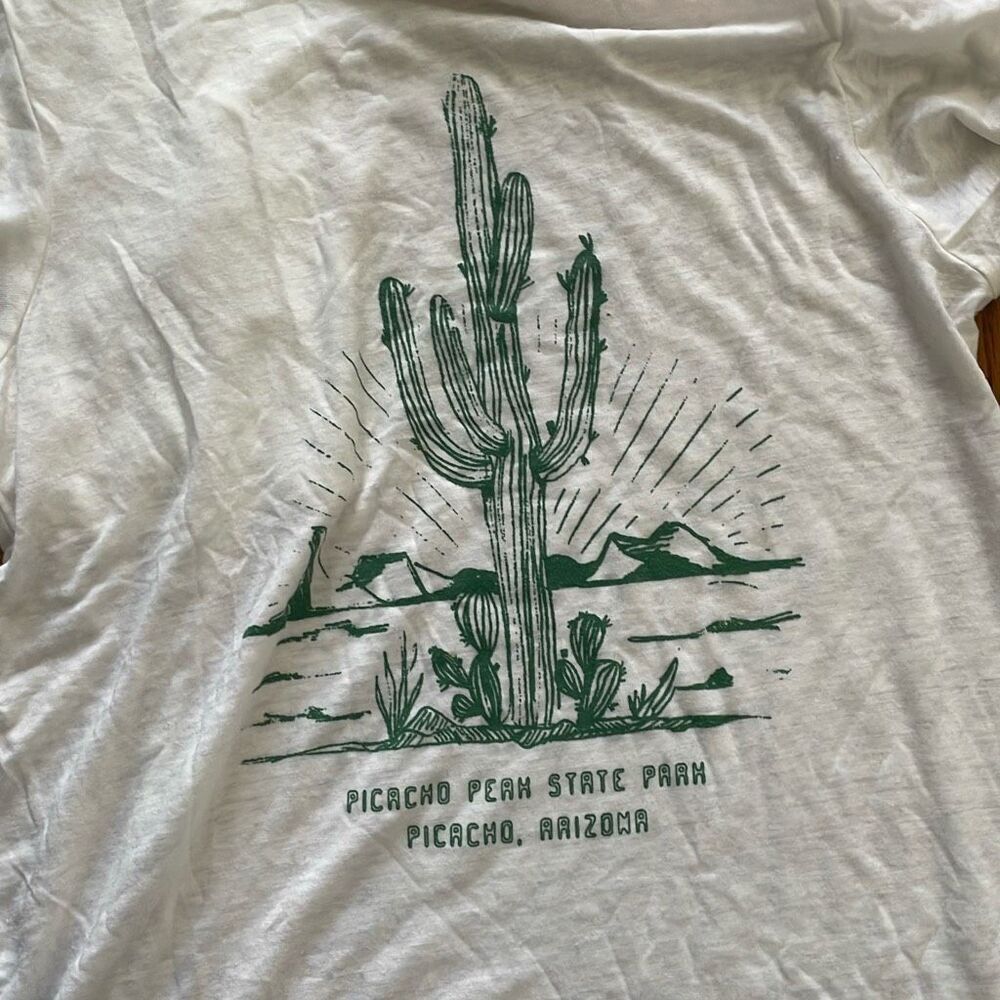 Bundle of 6 short sleeve women’s kawaii anime nature funny t shirts size small - Picture 3 of 16